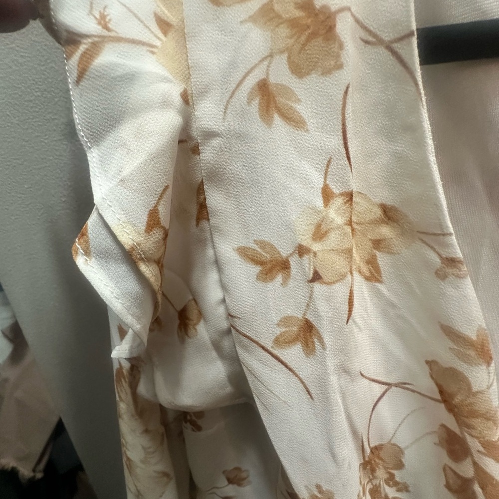 City Chic Floral Wrap Blouse - Cream and Brown - Picture 6 of 6